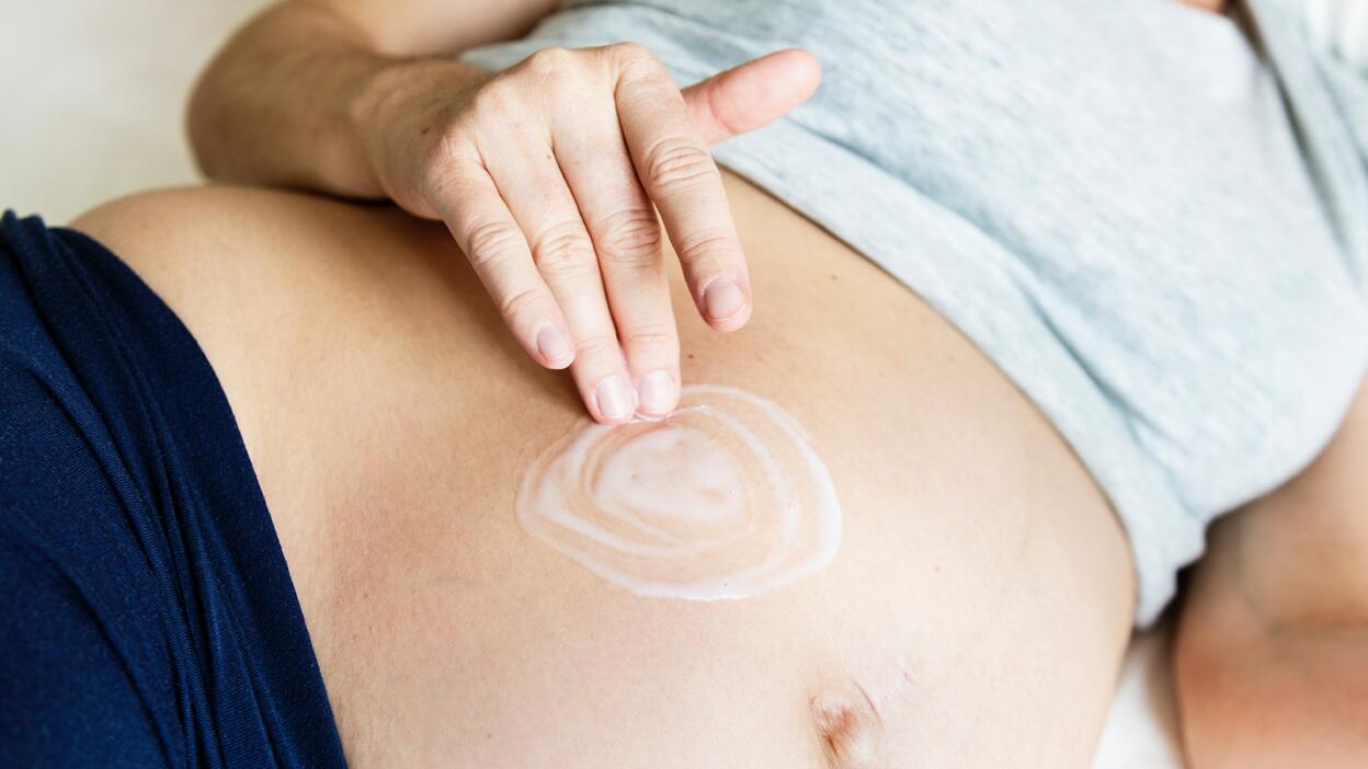Pflege für Schwangere: Diese Produkte sind natürlich und schadstofffrei