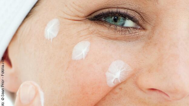 21 Feuchtigkeitspflegecremes für das Gesicht im Test