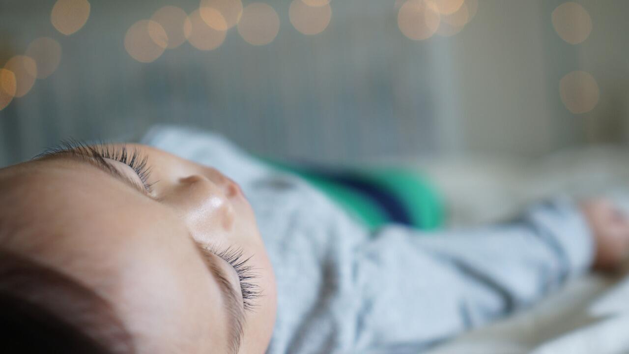 7 Tipps gegen Elektrosmog im Kinderzimmer 7 Tipps gegen Elektrosmog im Kinderzimmer