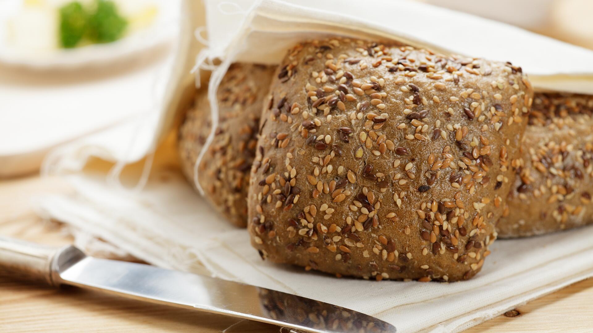 Körnerbrötchen zum Aufbacken im Test: 11 von 36 sind "sehr gut"