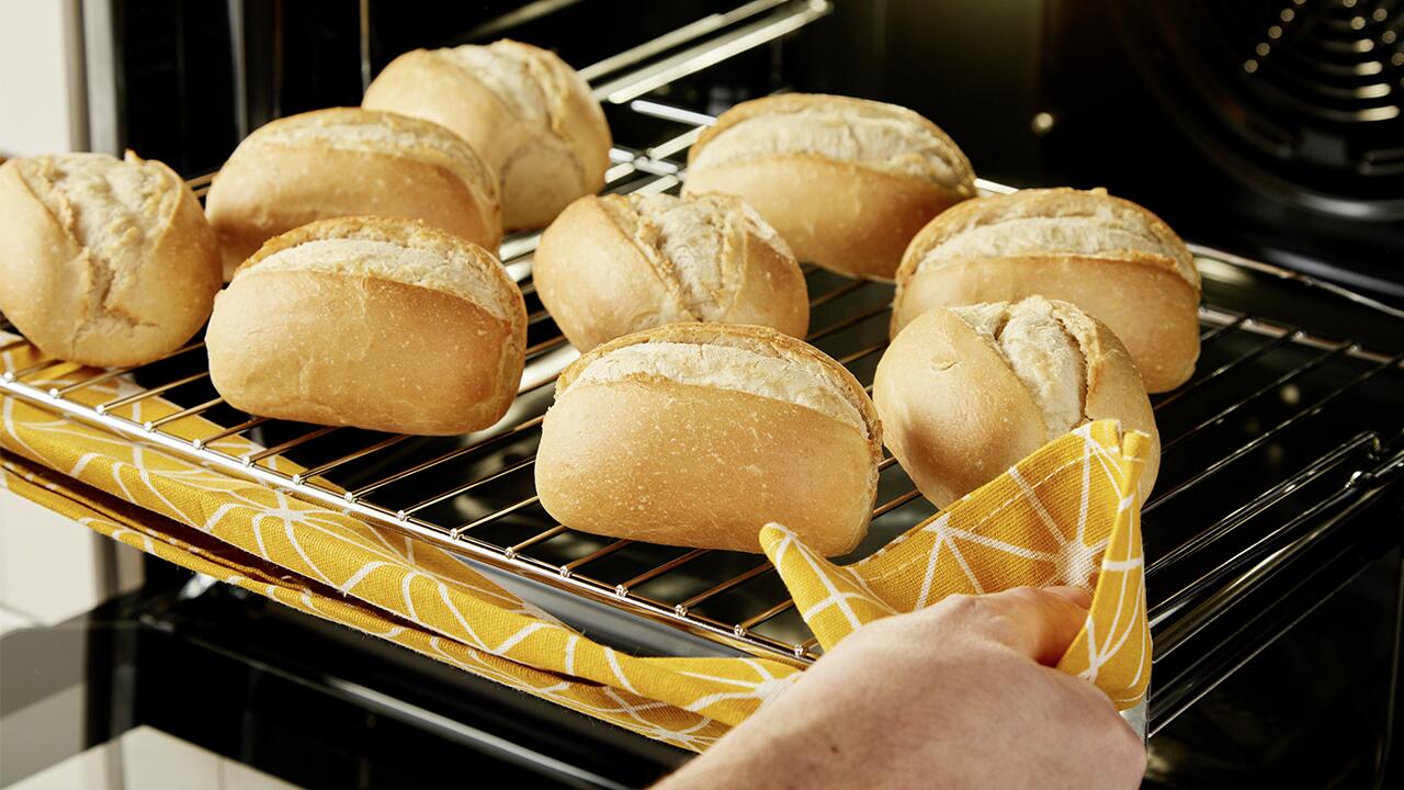 Aufbackbrötchen im Test: Welche Brötchen überzeugen? 