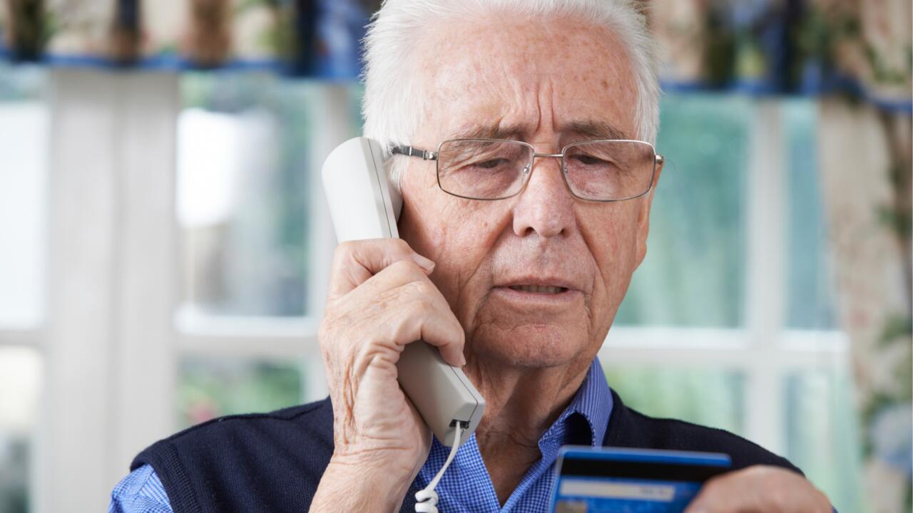Neue Betrugsmasche: Fake-Anrufe von der Rentenversicherung