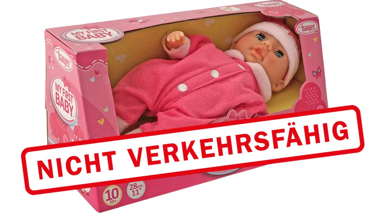 Die abgebildete Puppe Bayer My First Baby, pink, schnitt "ungenügend" ab.