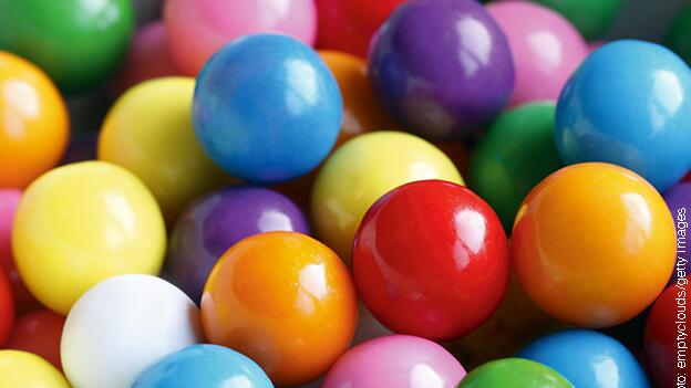 Erstickungsgefahr durch Hartzuckerbälle