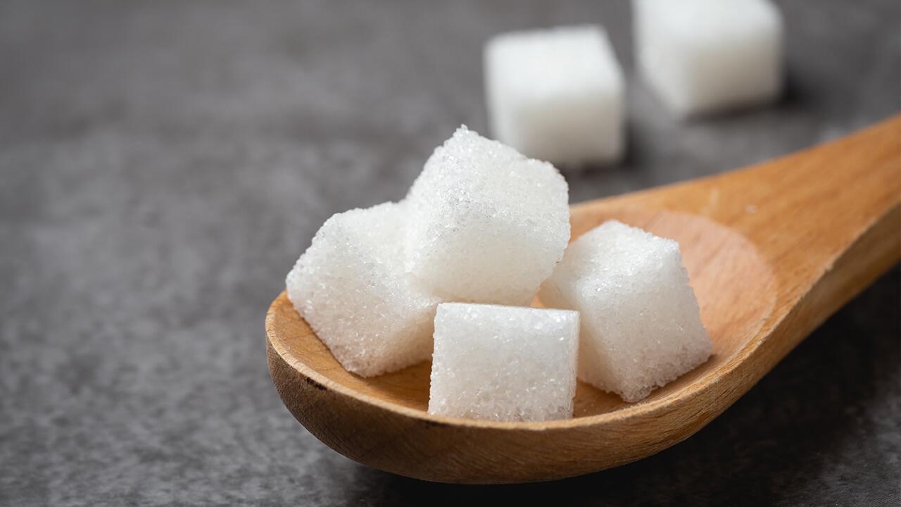 Es ranken sich viele Mythen im Zucker. Wir klären auf.