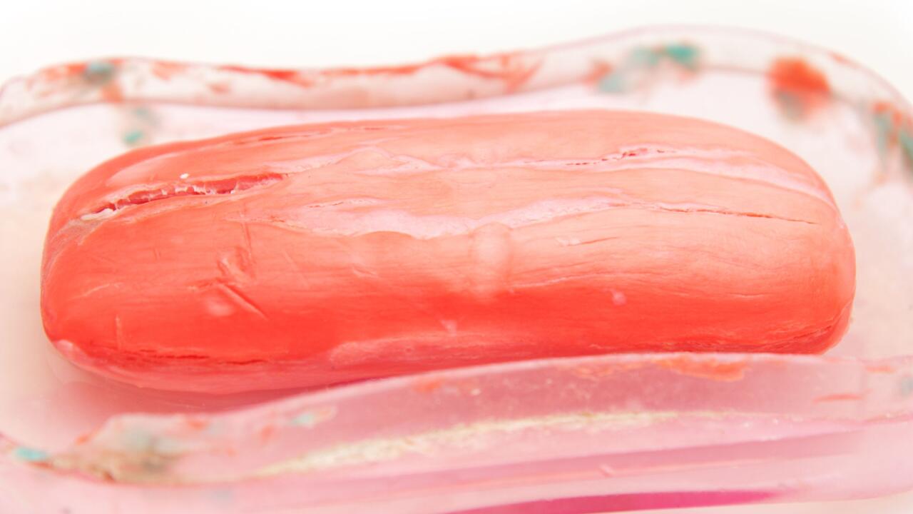 Feste Seife: Ist es hygienisch, sich ein Stück Seife mit anderen zu teilen?