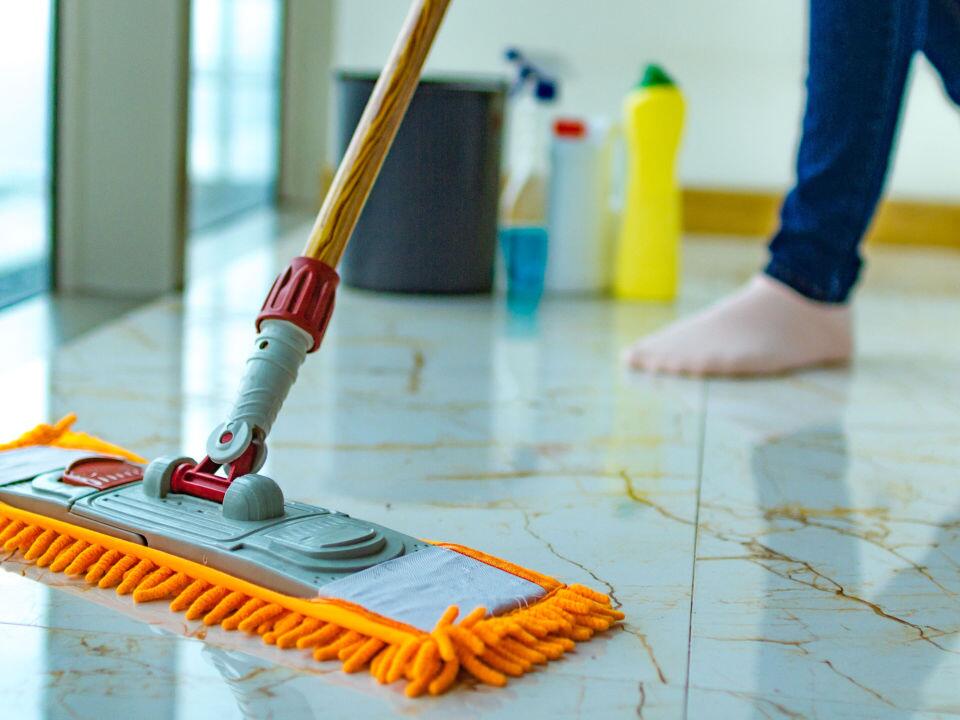 Duschfliesen Reinigen: Glänzende Sauberkeit ohne Mühe () Duschfliesen Reinigen: Glänzende Sauberkeit ohne Mühe