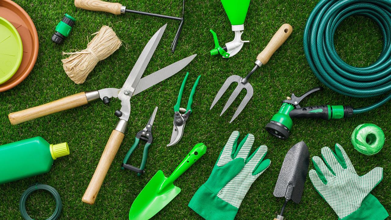Gartengeräte & Gartenwerkzeuge: Welche Grundausstattung brauchen Sie? Was sollten Sie beim Kauf beachten?