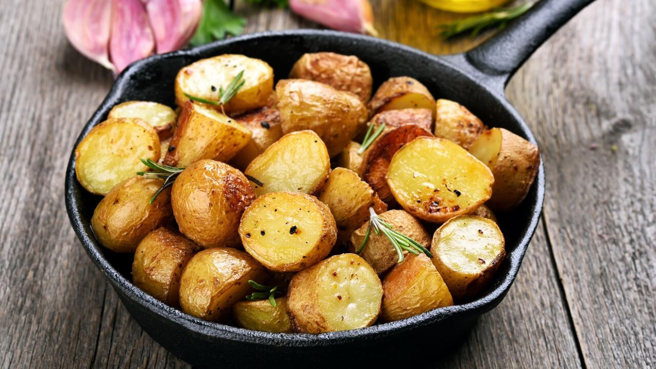 Aufgewärmte Kartoffeln: Sind Kartoffeln von gestern gesünder?