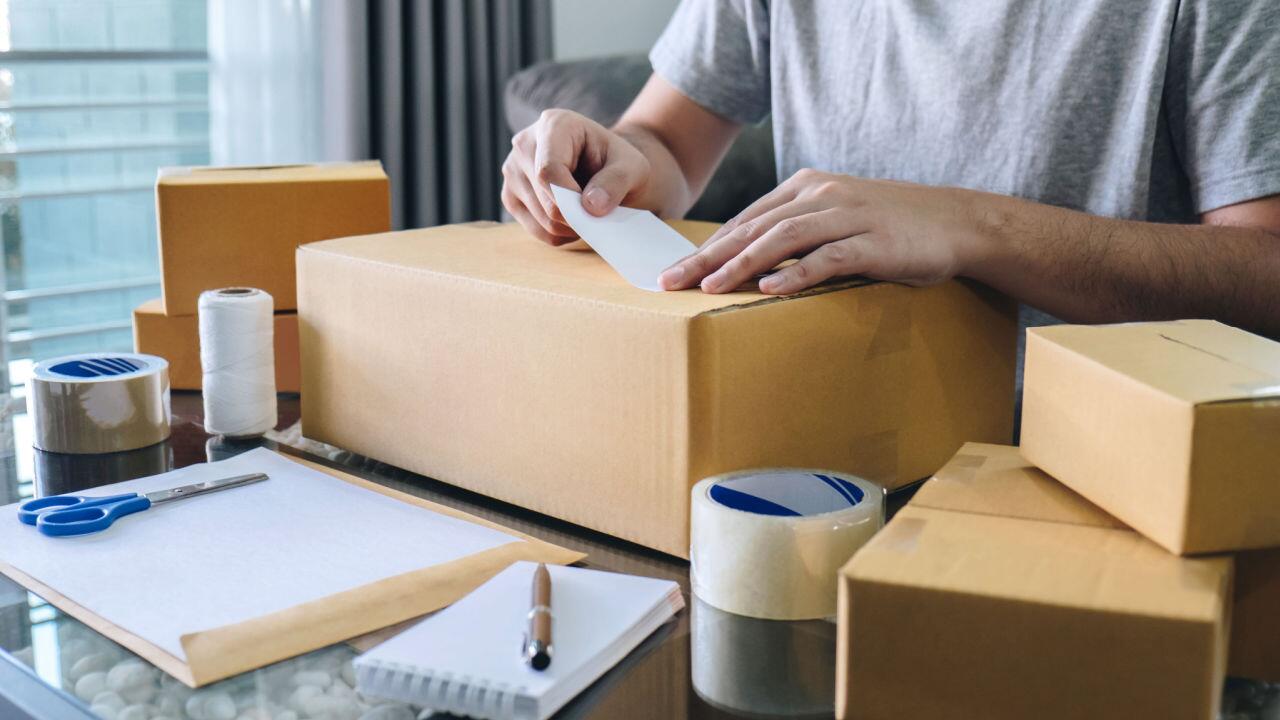 Jedes vierte Paket im Online-Handel geht zurück