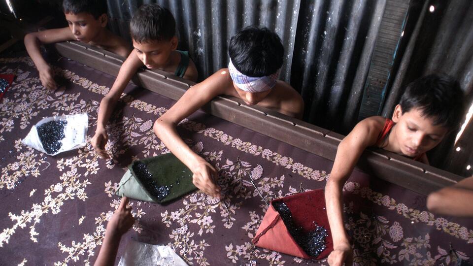 EU-Parlament stimmt für schwächeres Lieferkettengesetz