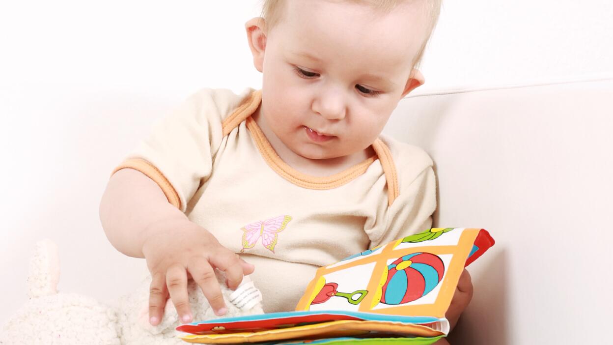 Soft-Bilderbuch 6pcs Baby Spielzeug Entdeckungsbuch Baby Buch zur Stärkung 