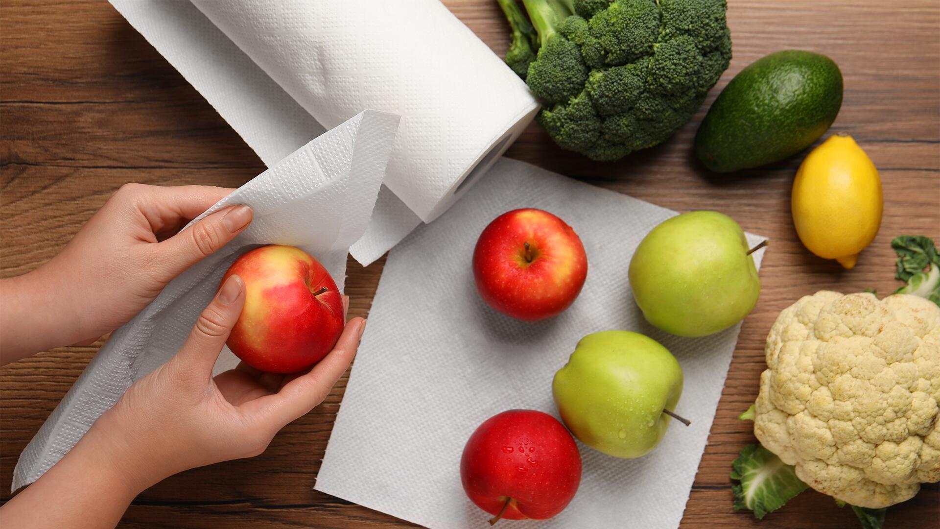 Küchenpapier ist praktisch – aber nicht ökologisch. 