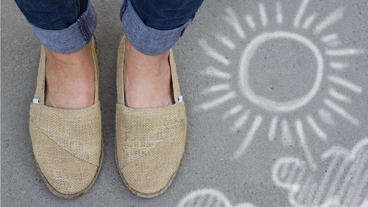 Nachhaltige Schuhe gibt es in vielen Formen und Stilen. 