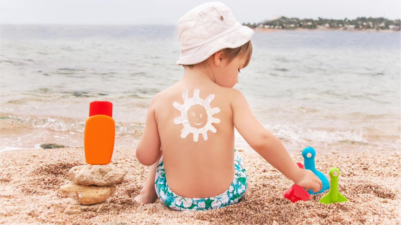 Sonnenschutz - Baby und Kinder richtig schützen