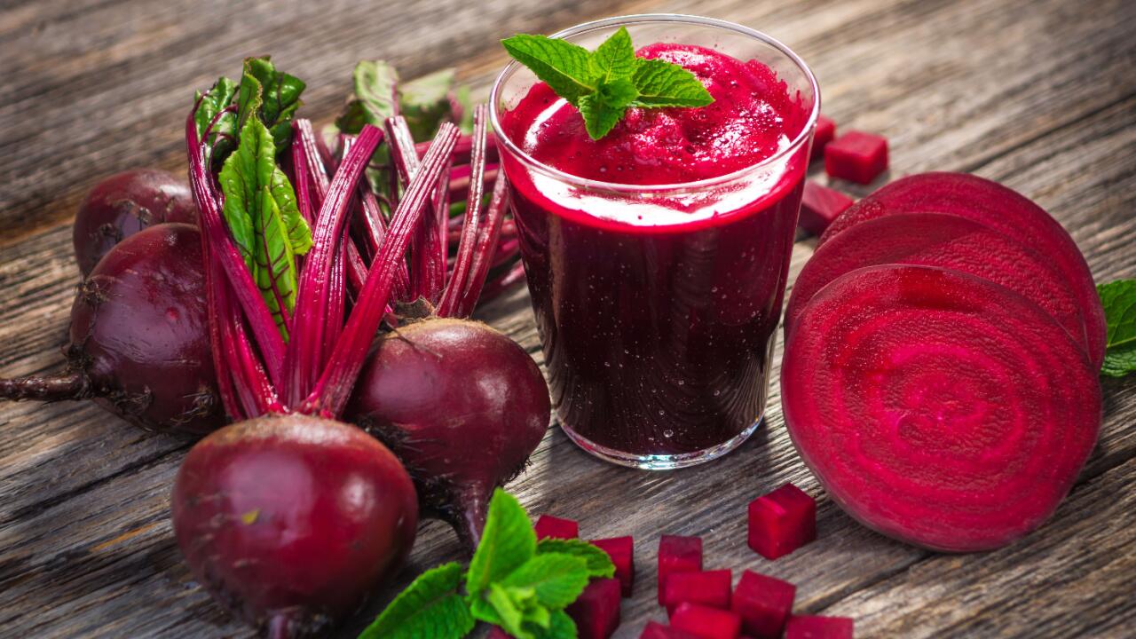 Rote Bete schmecken roh und gekocht.