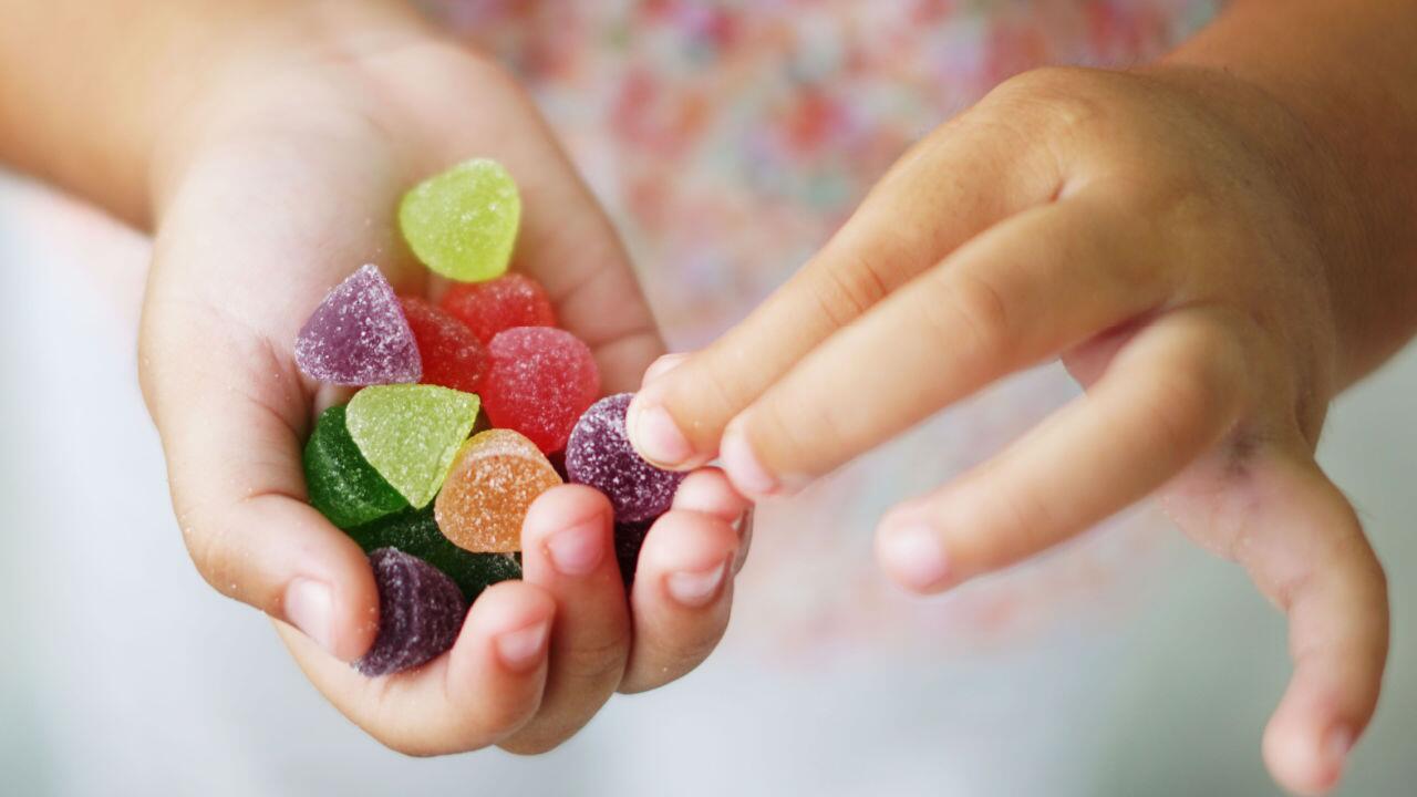 Studie: Süßigkeiten verändern das Gehirn 