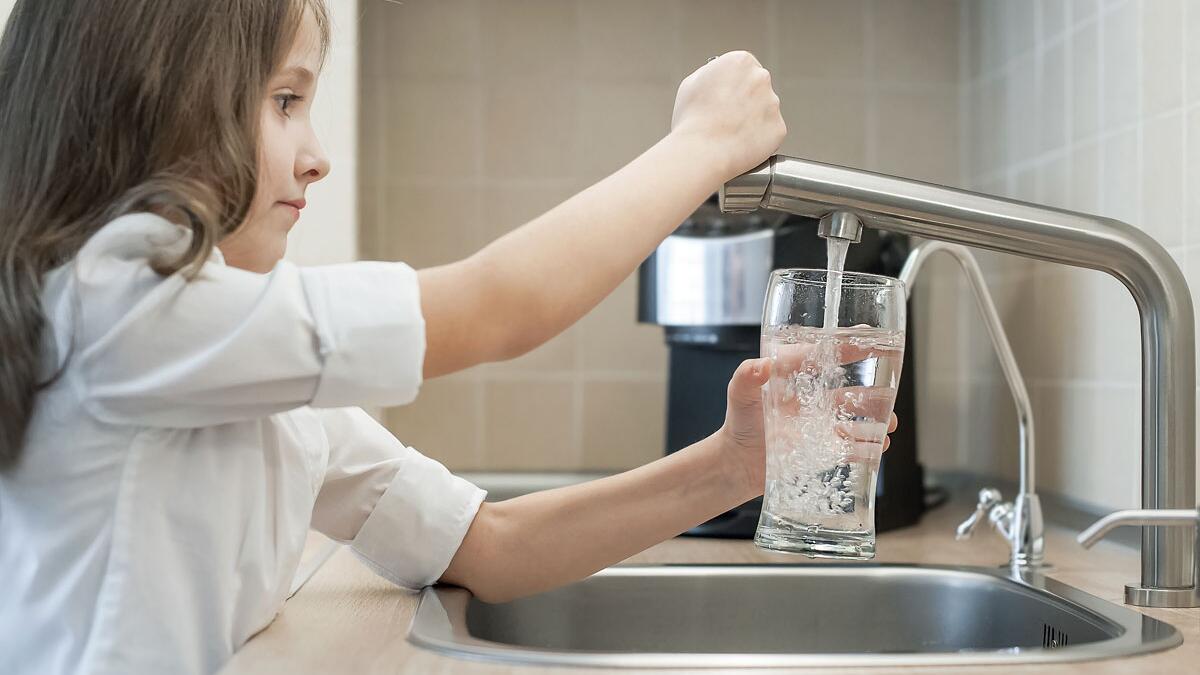 Trinkwasser aus 69 Großstädten im Test