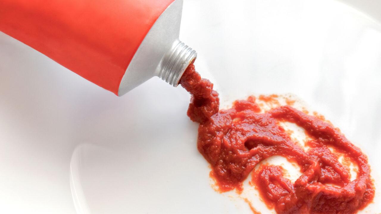 Tube oder Dose: Wie lange ist Tomatenmark nach Anbruch haltbar? 