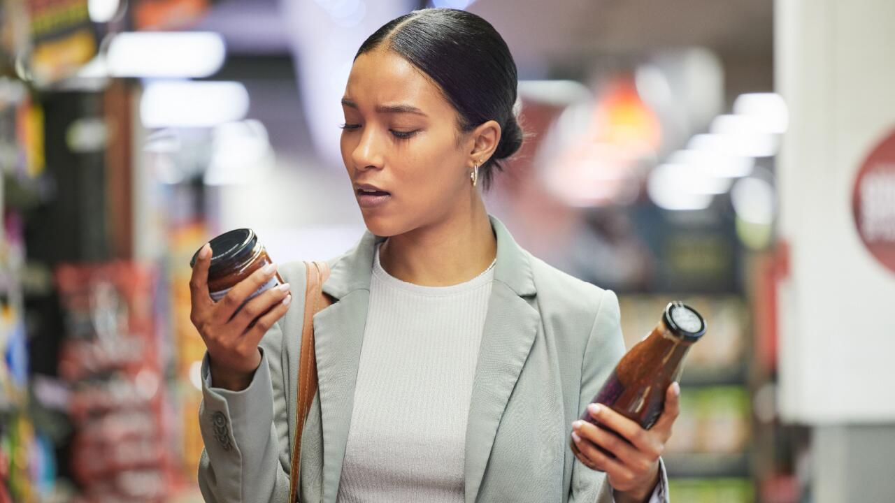 Verbraucherzentrale: Marktcheck zu Klimawerbung auf Lebensmitteln