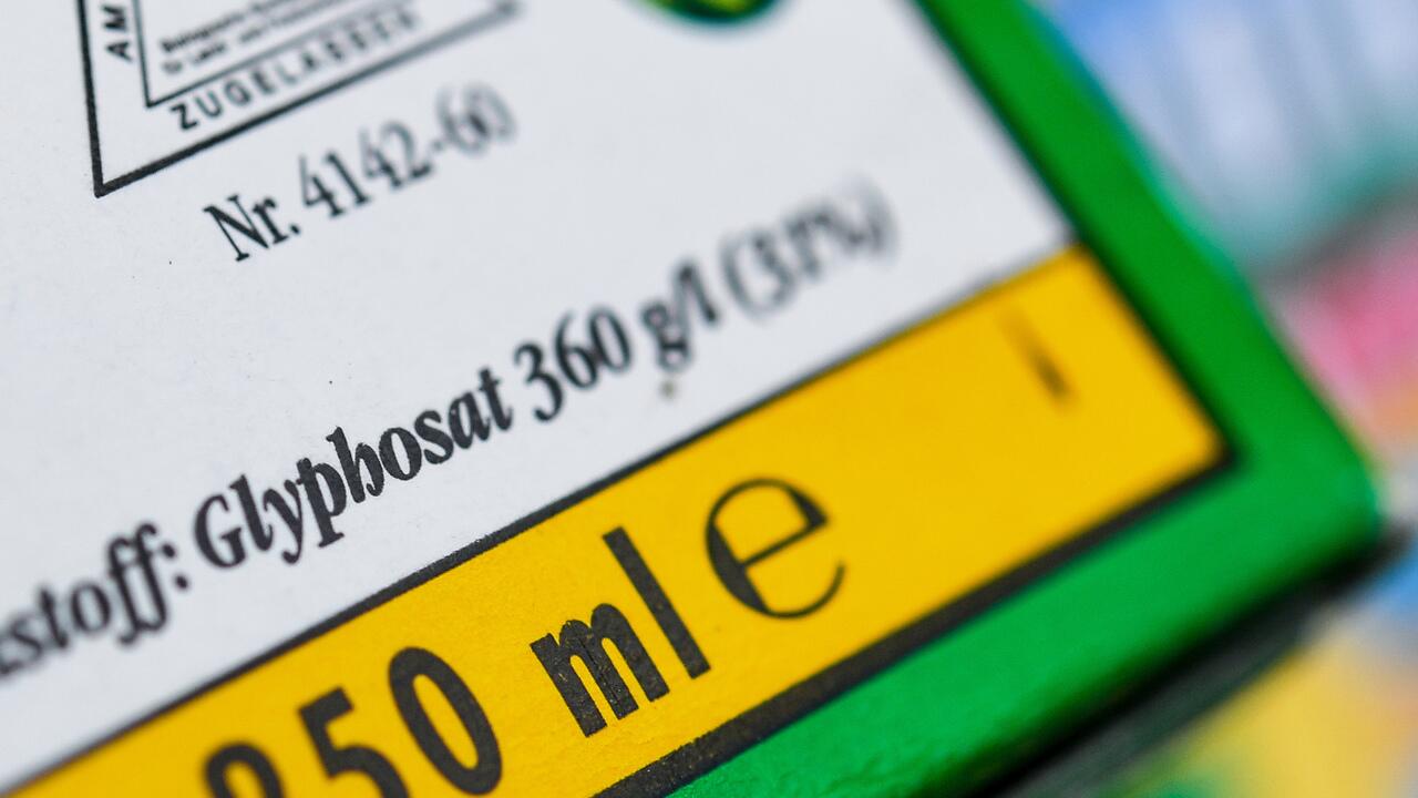 Zulassung von Unkrautvernichter Glyphosat in EU wird verlängert 