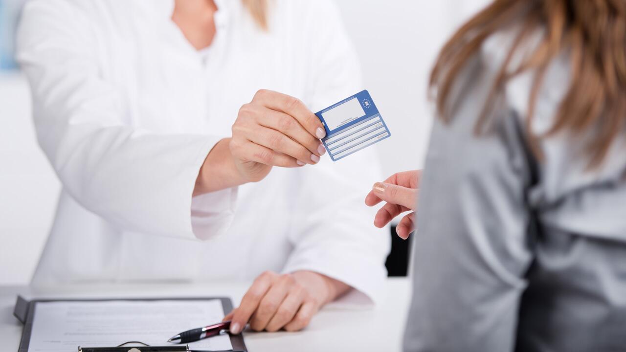 Zusatzbeitrag steigt? Info-Schreiben der Kasse ist keine Pflicht