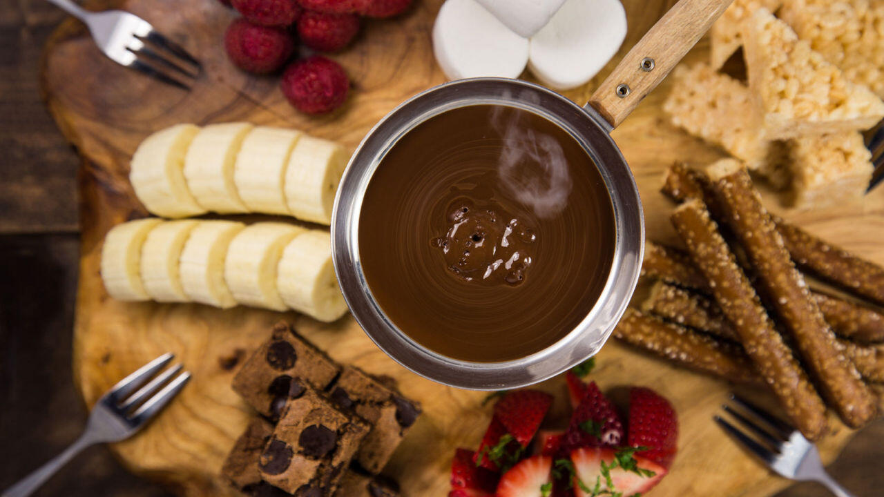 Schokolade verwerten: Schokoladen-Fondue