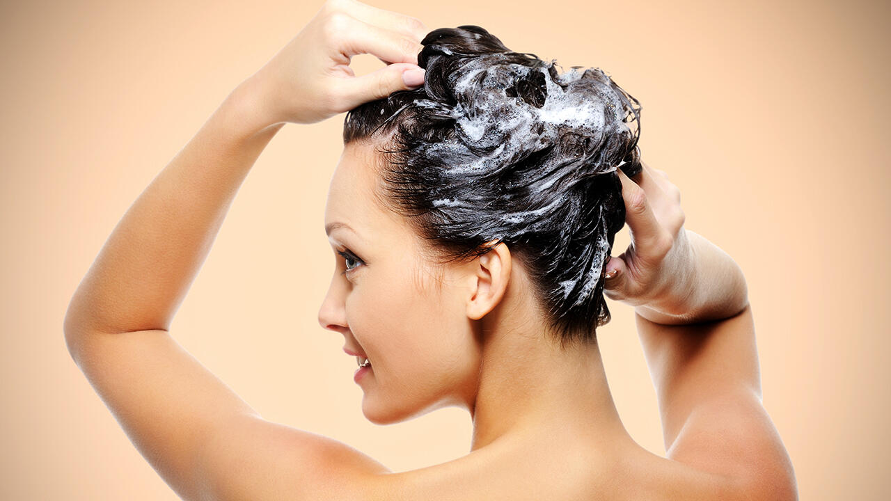 Shampoo für trockenes Haar im Test: Wir können gut die Hälfte der Produkte empfehlen.