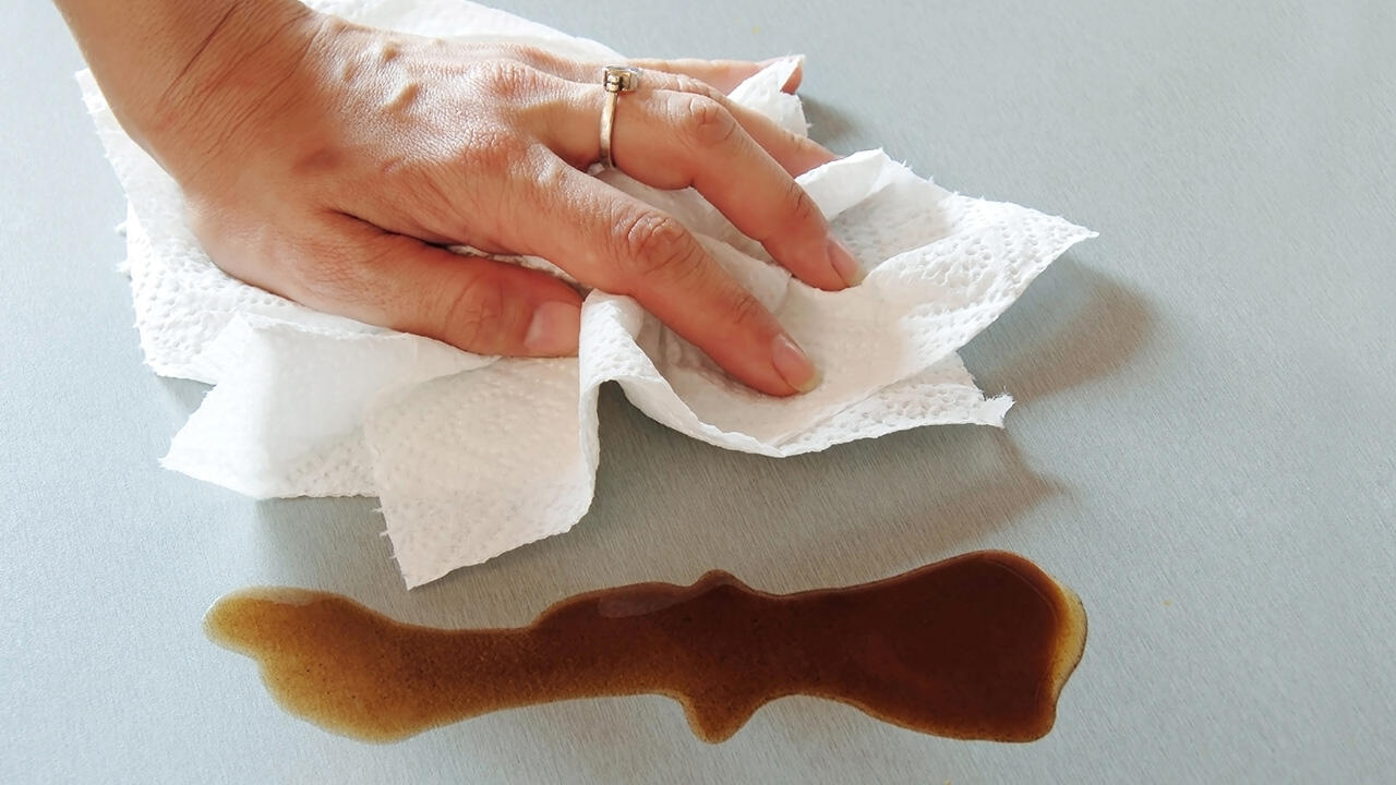 Nach der Nutzung muss Küchenkrepp im Hausmüll entsorgt werden. Es gehört weder in die Toilette noch ins Altpapier. Nach der Nutzung muss Küchenkrepp im Hausmüll entsorgt werden. Es gehört weder in die Toilette noch ins Altpapier.