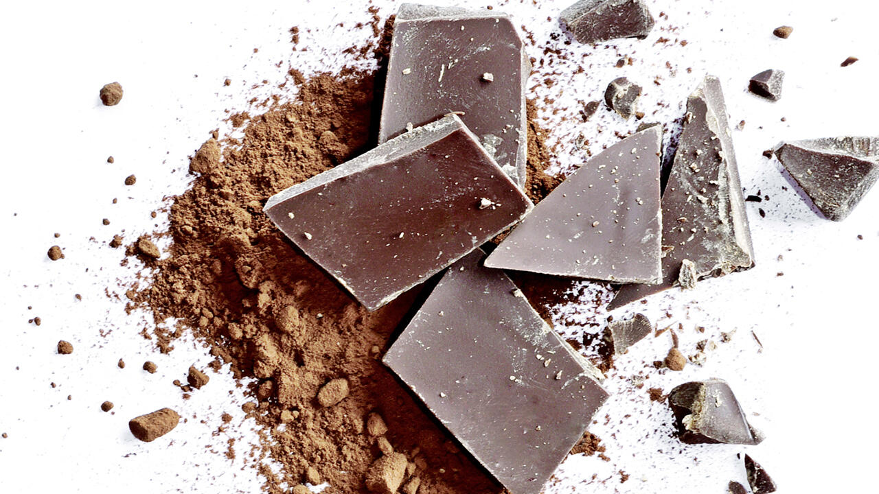 Labore haben die Schokolade im Test auf Mineralöl untersucht, außerdem auf krebsverdächtiges Acrylamid, Cadmium und Salmonellen.