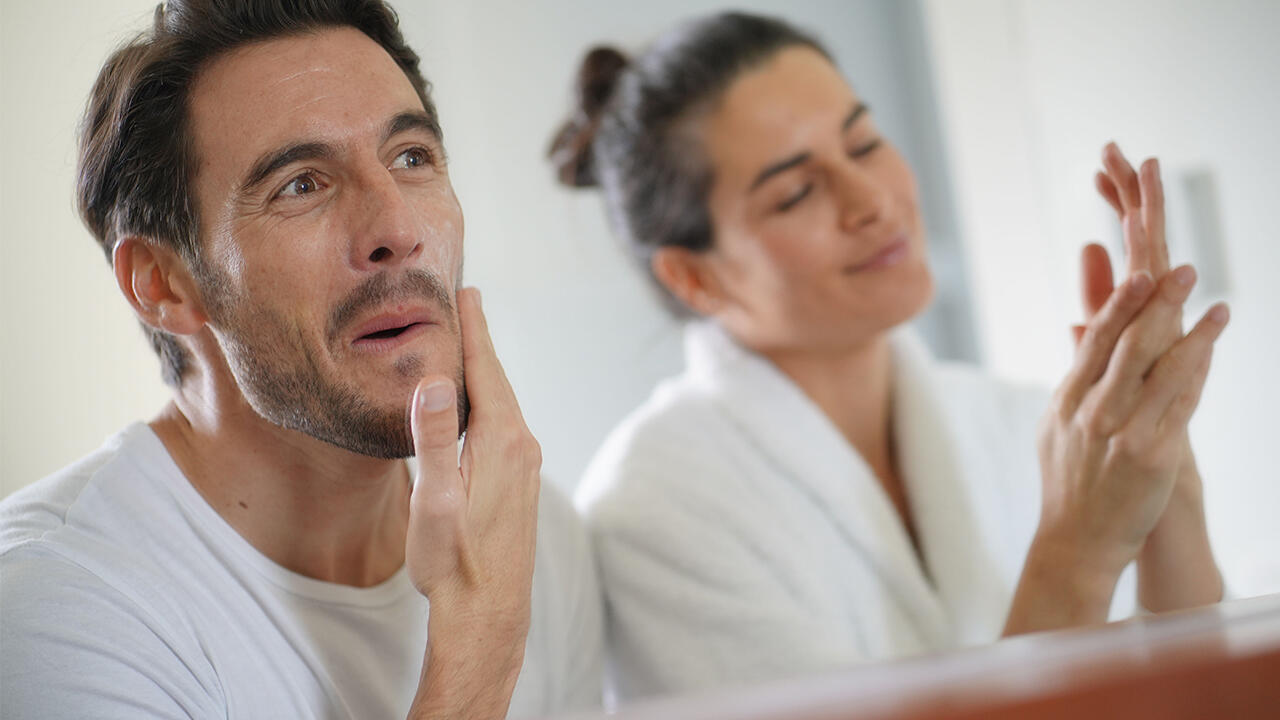 Die Eigenmarken der Drogerien decken ein breites Sortiment ab - von Deo bis Bodylotion. Die Eigenmarken der Drogerien decken ein breites Sortiment ab - von Deo bis Bodylotion.