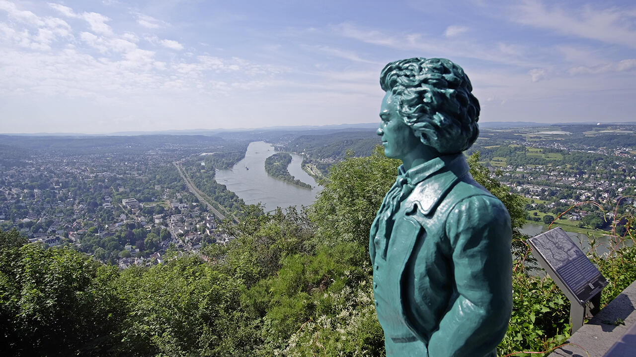 Auf den Spuren von Beethoven kann man durch das Siebengebirge wandern.