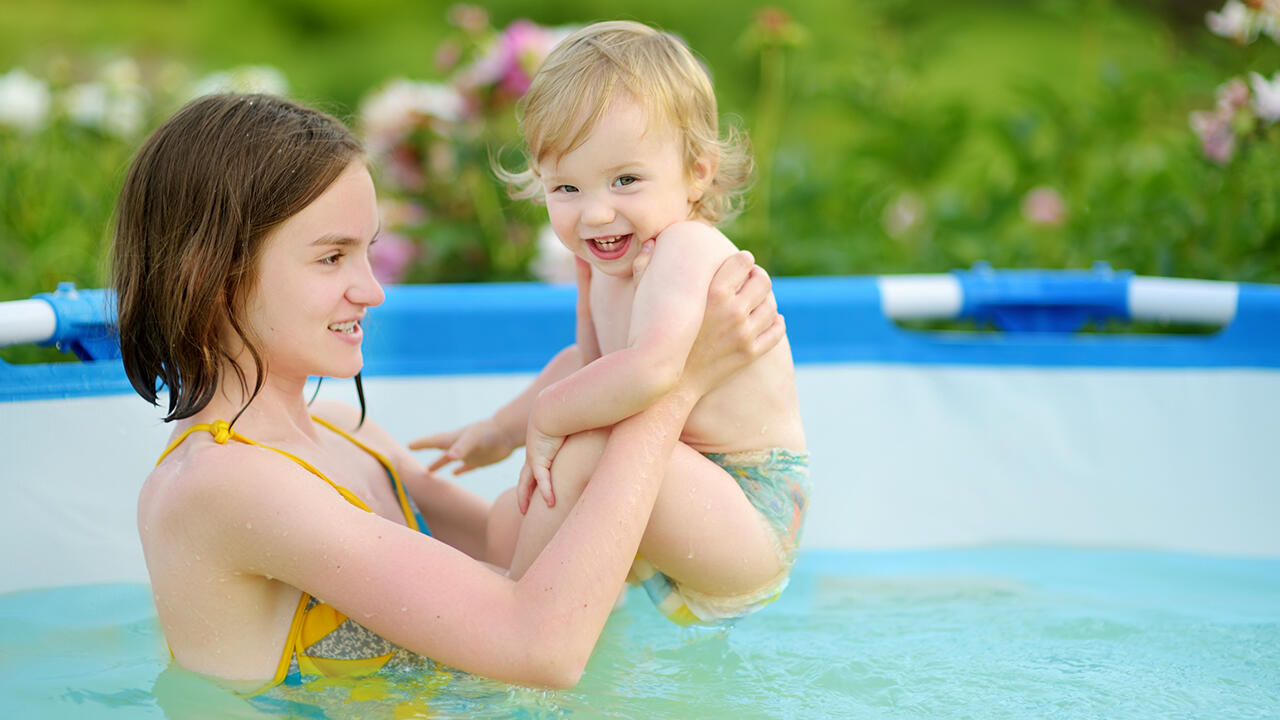 Noch immer bedenkliche UV-Filter in Sonnencremes für Babys und Kinder im  Test - ÖKO-TEST