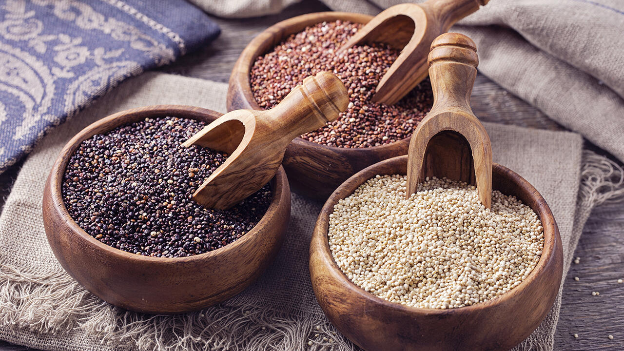 Quinoa gibt es in verschiedenen Farben. 