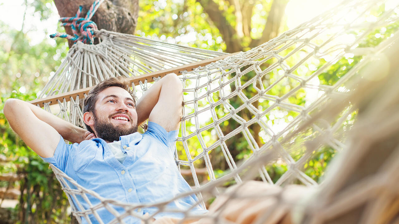 Im Sommer nimmt der Körper reichlich Vitamin D auf und speichert es für den Winter.