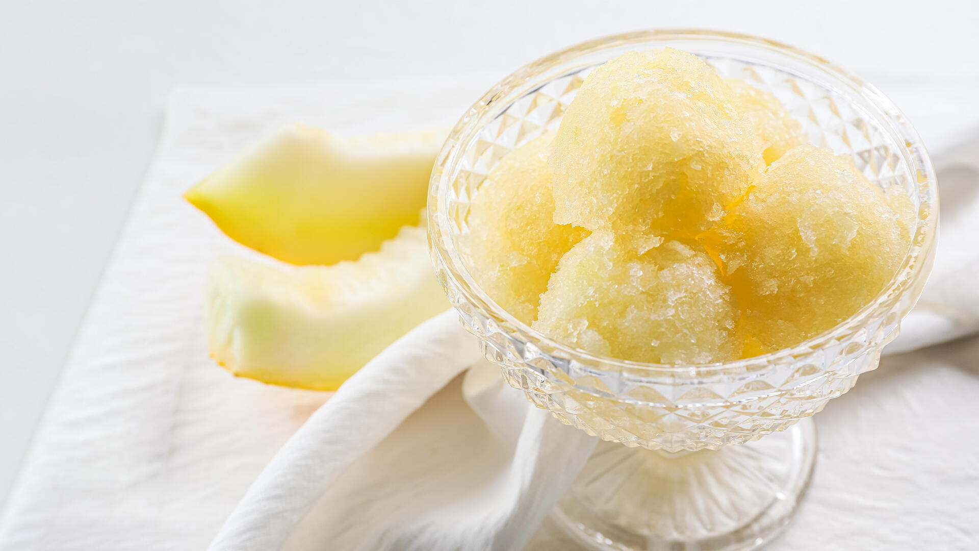 Sorbet hat einen Fruchtanteil von mindestens 25 Prozent. Sorbet hat einen Fruchtanteil von mindestens 25 Prozent.