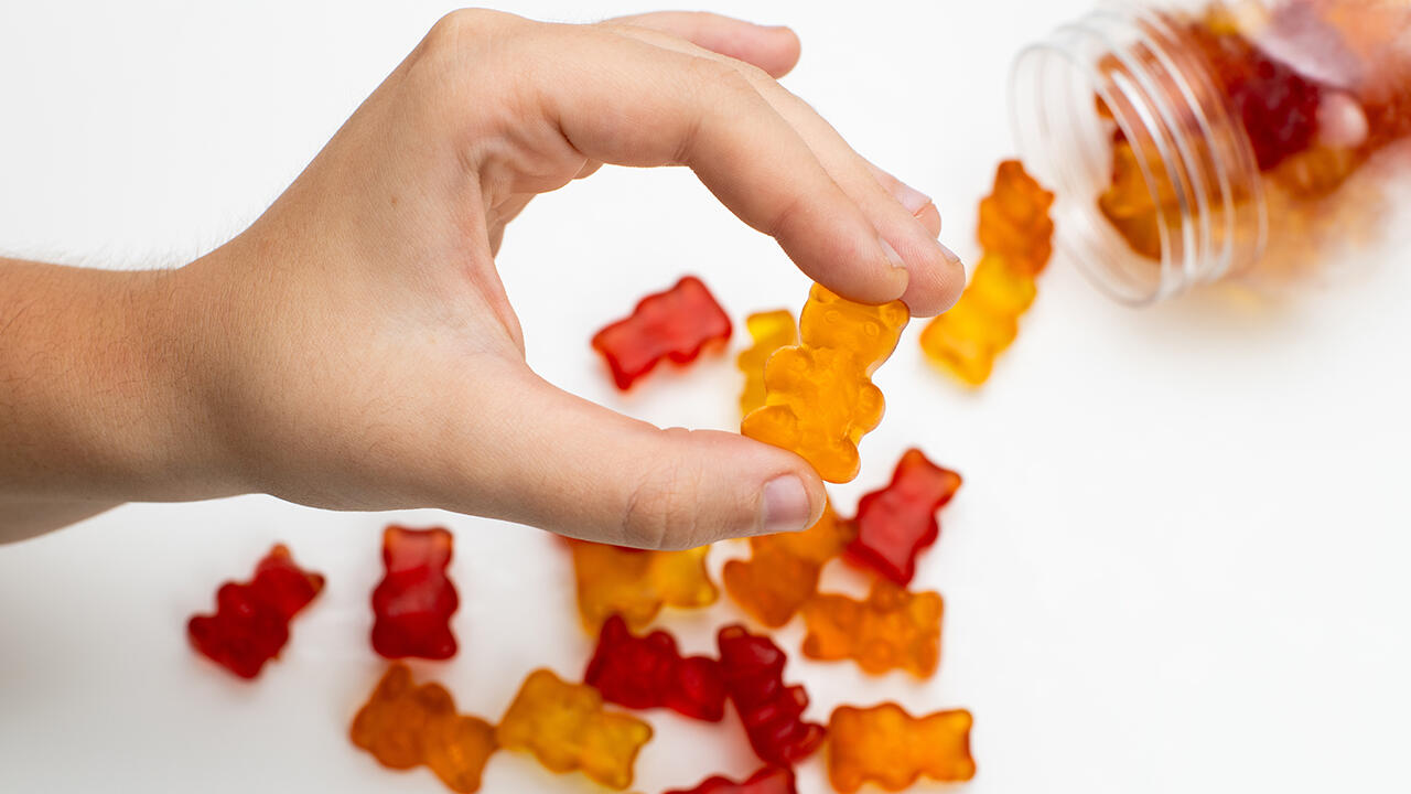 Viele Multivitaminprodukte muten wie Gummibärchen an.