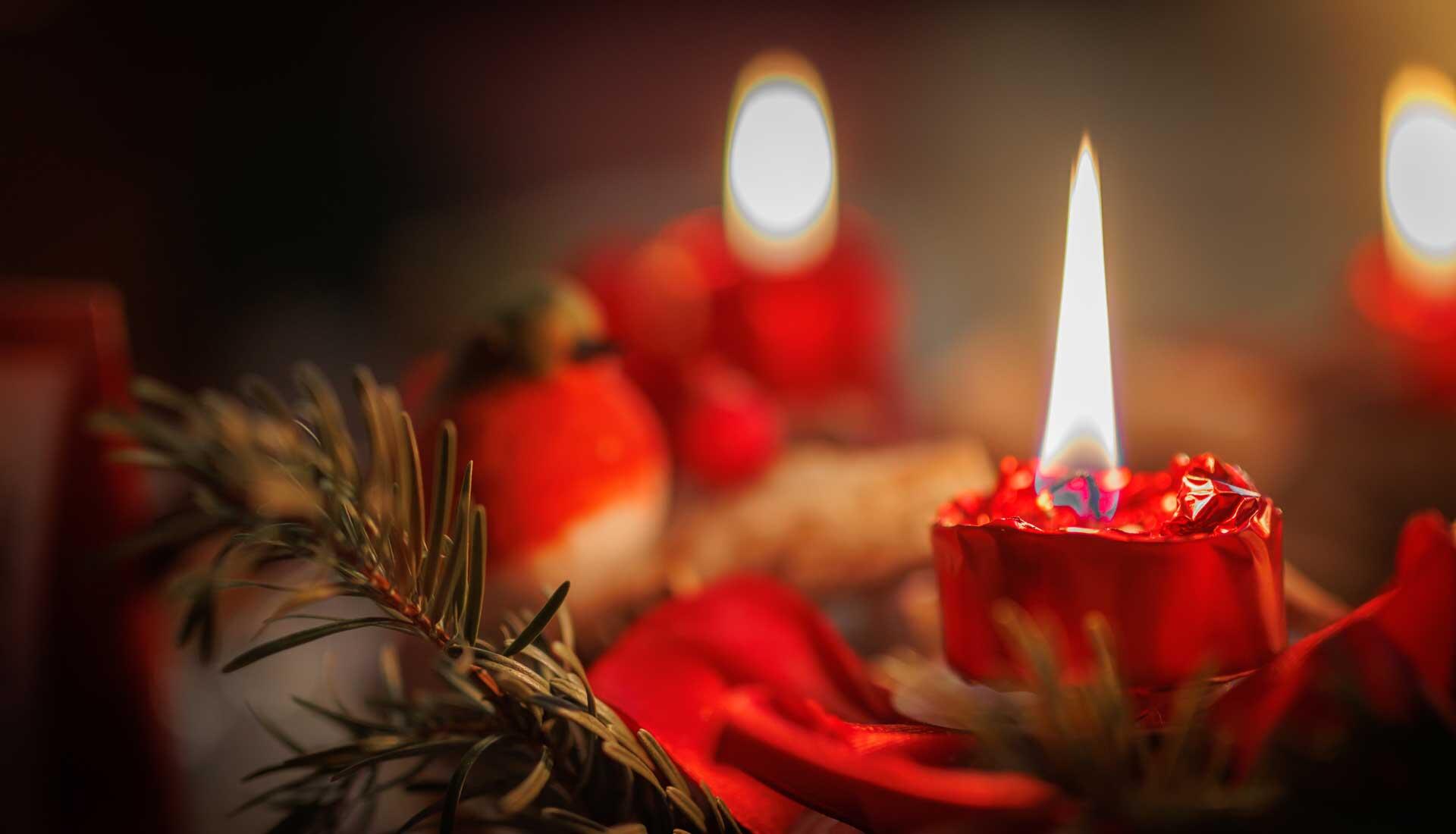 Auch Kerzen schaffen weihnachtliche Stimmung – aber sie können brandgefährlich sein. Auch Kerzen schaffen weihnachtliche Stimmung – aber sie können brandgefährlich sein.