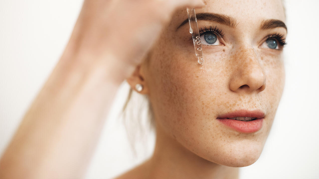 Hyaluron-Serum im Test: Wir haben 25 Produkte überprüft. Hyaluron-Serum im Test: Wir haben 25 Produkte überprüft.