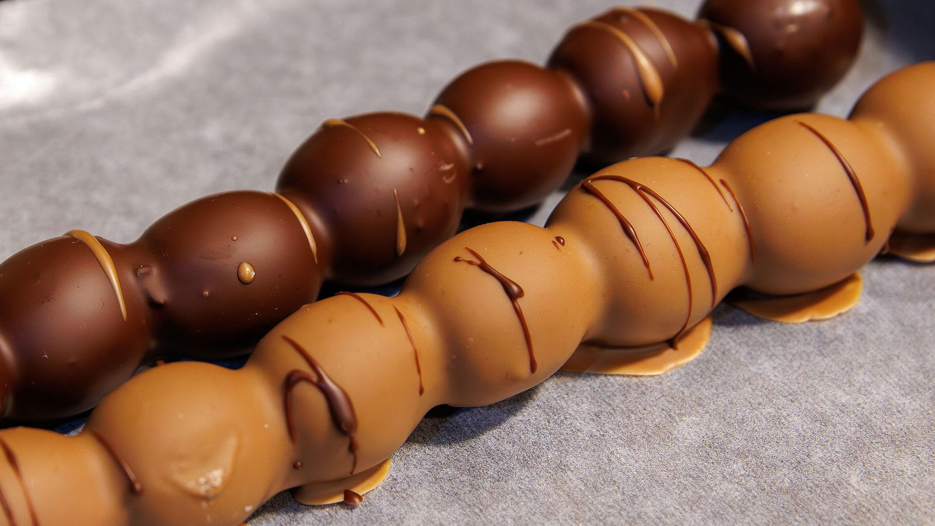 Wichtig beim Selbermachen von Schokofrüchten: Frisches, saisonales Obst und hochwertige Schokolade.