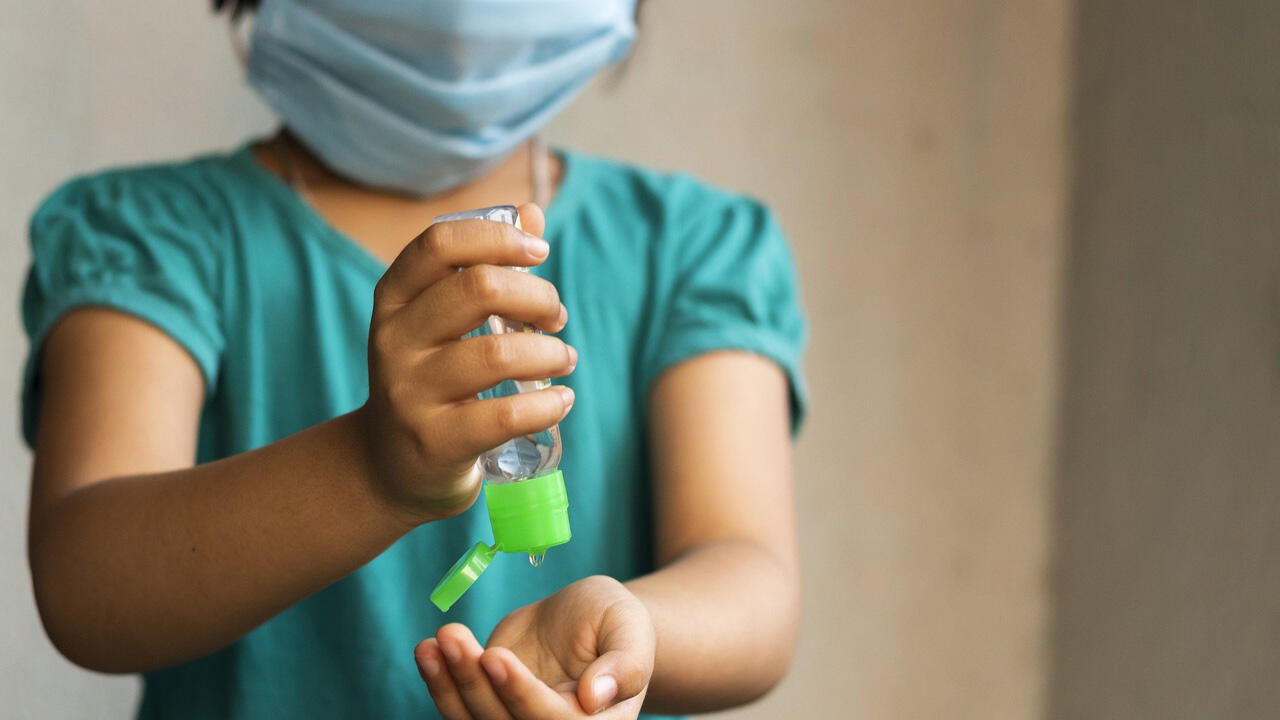 Wenn Kinder in Quarantäne sind, ist die Einhaltung der Hygieneregeln äußerst wichtig. Wenn Kinder in Quarantäne sind, ist die Einhaltung der Hygieneregeln äußerst wichtig.
