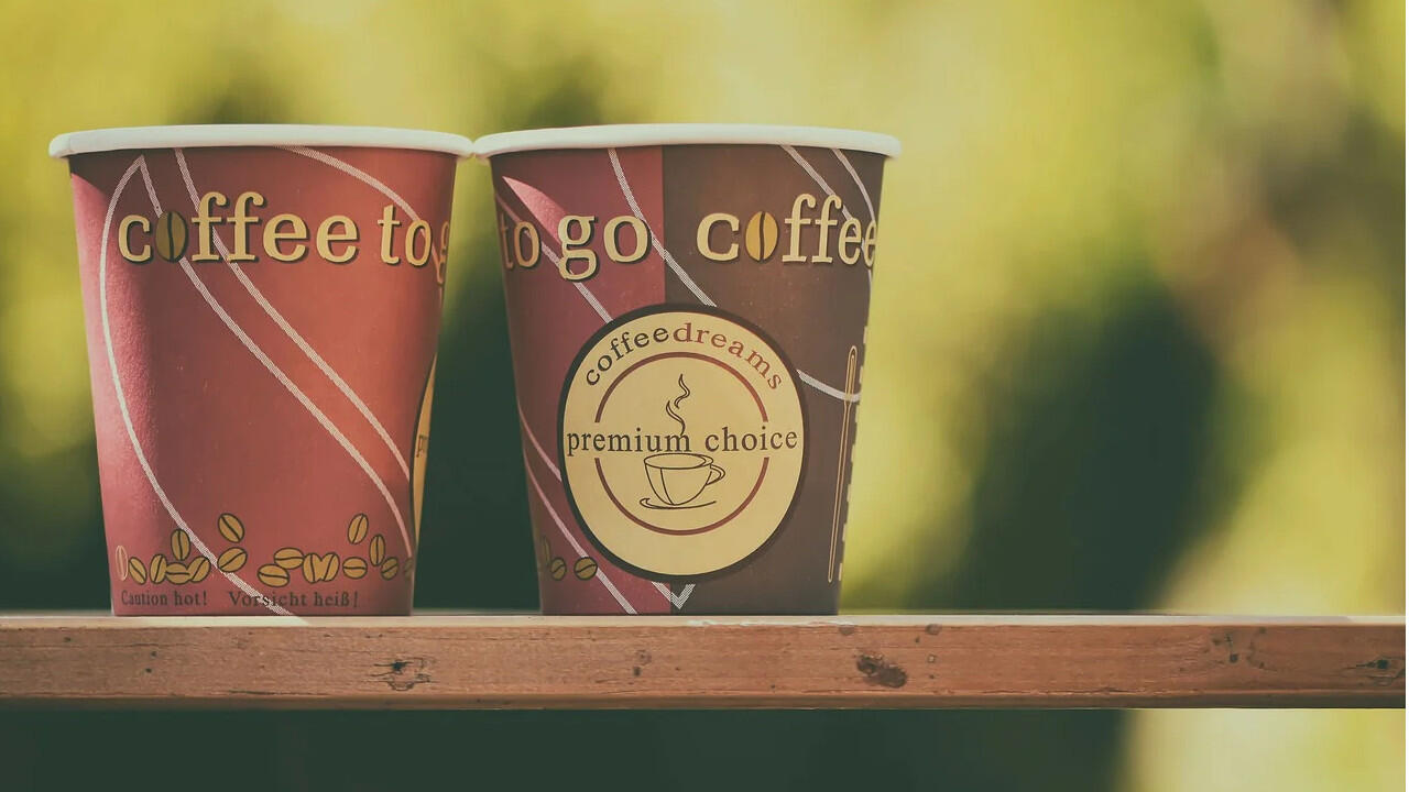 Auch beim Coffee-to-go können Sie die Umwelt schützen - mit einem eigenen Thermobecher. Auch beim Coffee-to-go können Sie die Umwelt schützen - mit einem eigenen Thermobecher.