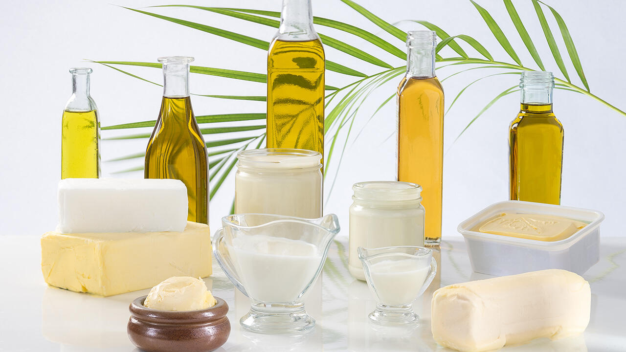 Vegane Butter besteht aus verschiedene pflanzlichen Ölen und Fetten. Vegane Butter besteht aus verschiedene pflanzlichen Ölen und Fetten.