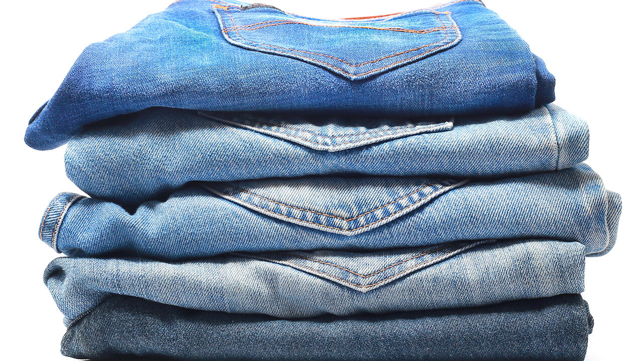 Kein Anbieter der Damenjeans im Test kann oder will die komplette Lieferkette der gekauften Jeans nachvollziehbar machen. Kein Anbieter der Damenjeans im Test kann oder will die komplette Lieferkette der gekauften Jeans nachvollziehbar machen.