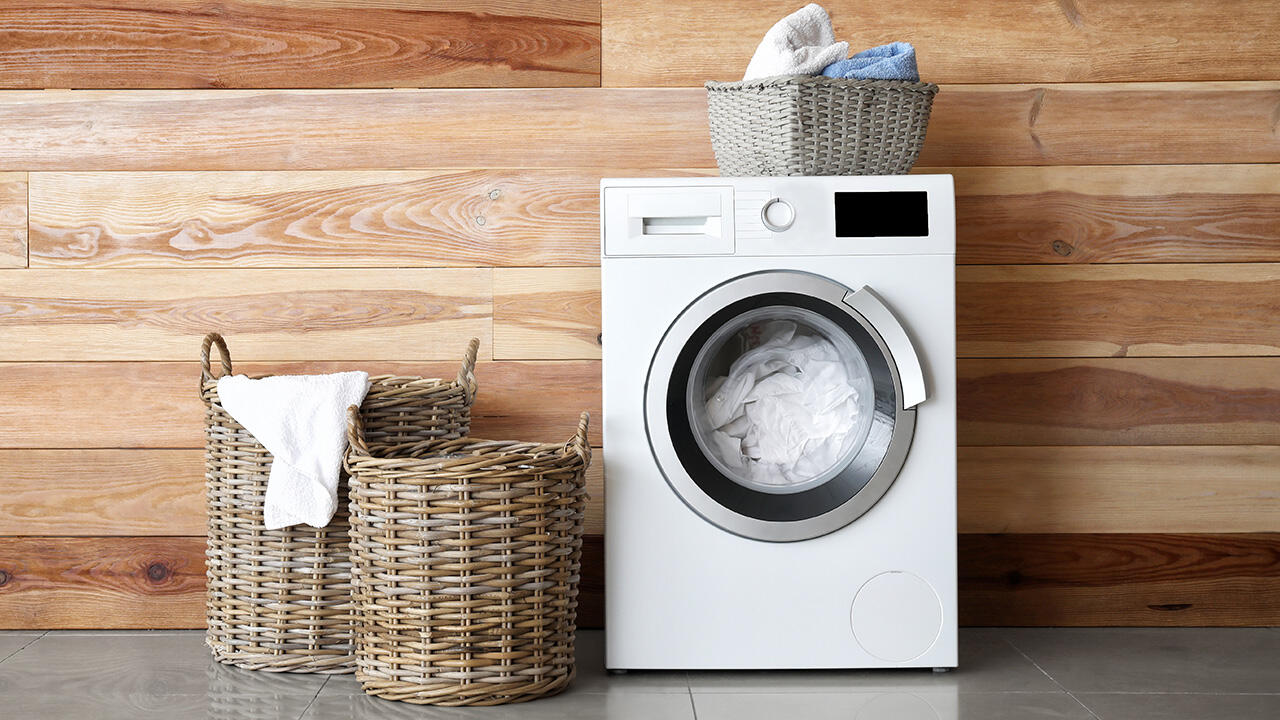 Als waschbar beworbene Bettdecken sollten einige Wäschen vertragen. In unserem Test zeigten einige Decken aber schon nach nur fünf Waschgängen deutliche Mängel.