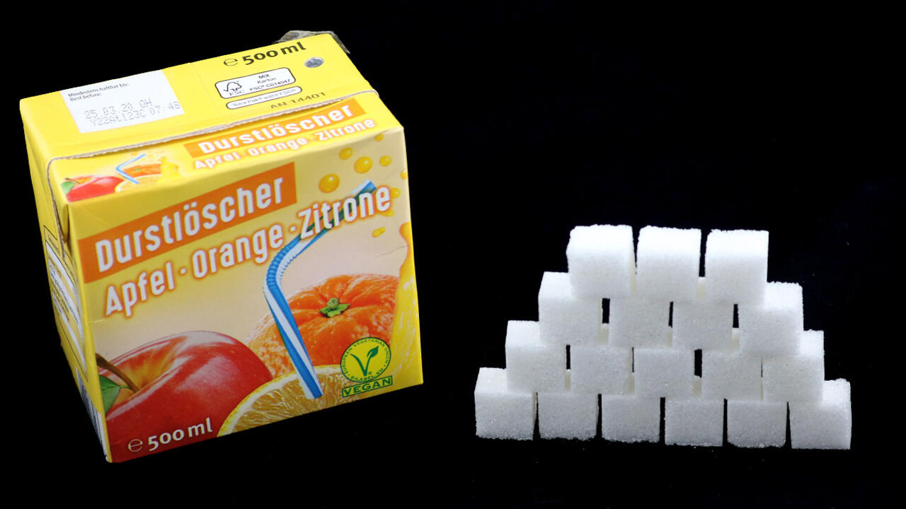 18,3 Zuckerwürfel in 500ml Getränk 18,3 Zuckerwürfel in 500ml Getränk