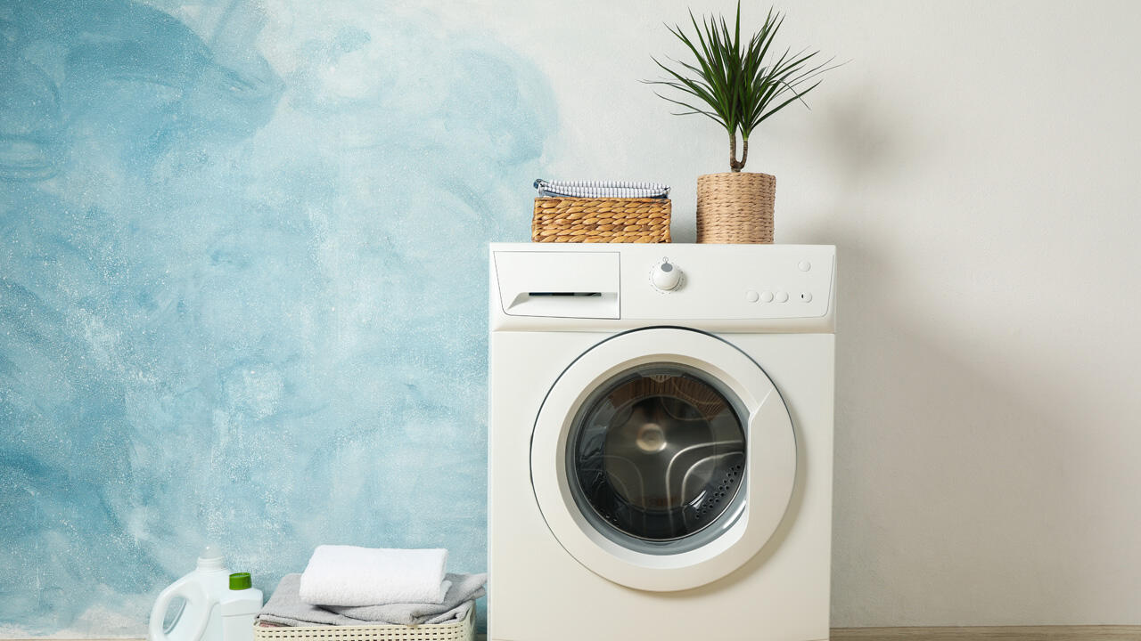 Auch wer die Waschmaschine richtig benutzt, kann Wasser und Strom sparen Auch wer die Waschmaschine richtig benutzt, kann Wasser und Strom sparen