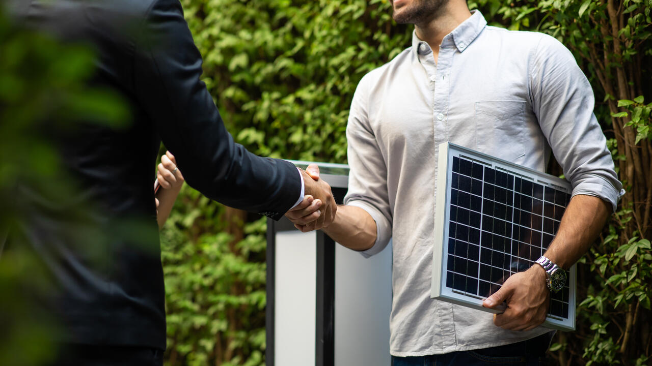 Eine Energieberatung kann sinnvoll sein, um weiteres Einsparpotential in Ihrem Haus festzustellen. Eine Energieberatung kann sinnvoll sein, um weiteres Einsparpotential in Ihrem Haus festzustellen.