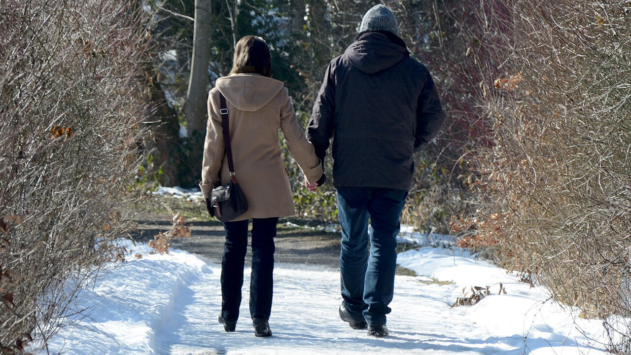 Menschen mit empfindlicher Haut müssen besonders im Winter ihre Hände pflegen. 