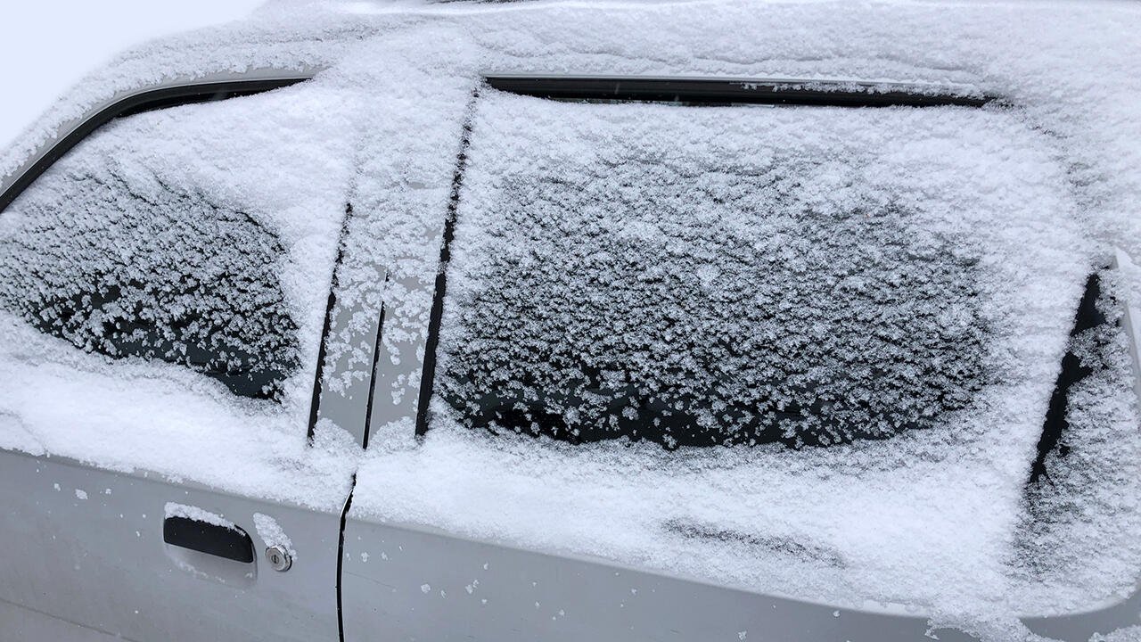 Bei starken Minustemperaturen sollten Sie die Autowäsche lieber vertagen. Bei starken Minustemperaturen sollten Sie die Autowäsche lieber vertagen.